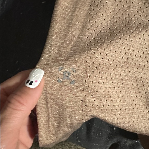 Men’s Lululemon Polo - Picture 6 of 6